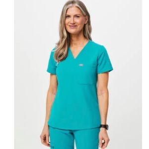 Figs Scrub Top in Teal size XS!!!